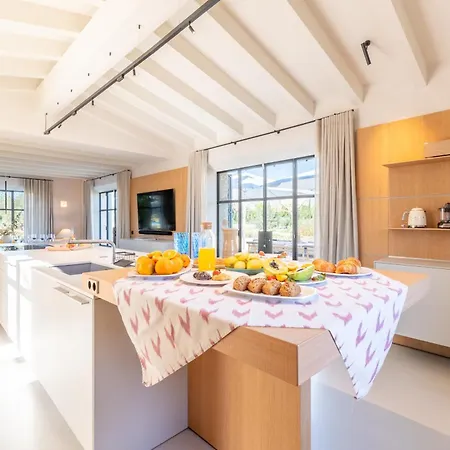 Agata Villa Pollença